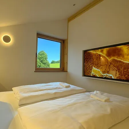 Berg & Seeblick I Sauna Im Badezimmer I Parkplatz